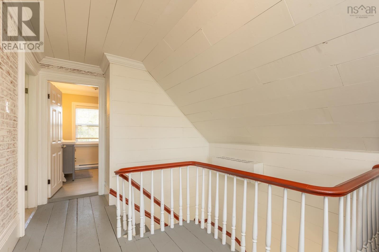 24 Albert Street, Yarmouth, Nova Scotia  B5A 2M9 - Photo 23 - 202500060