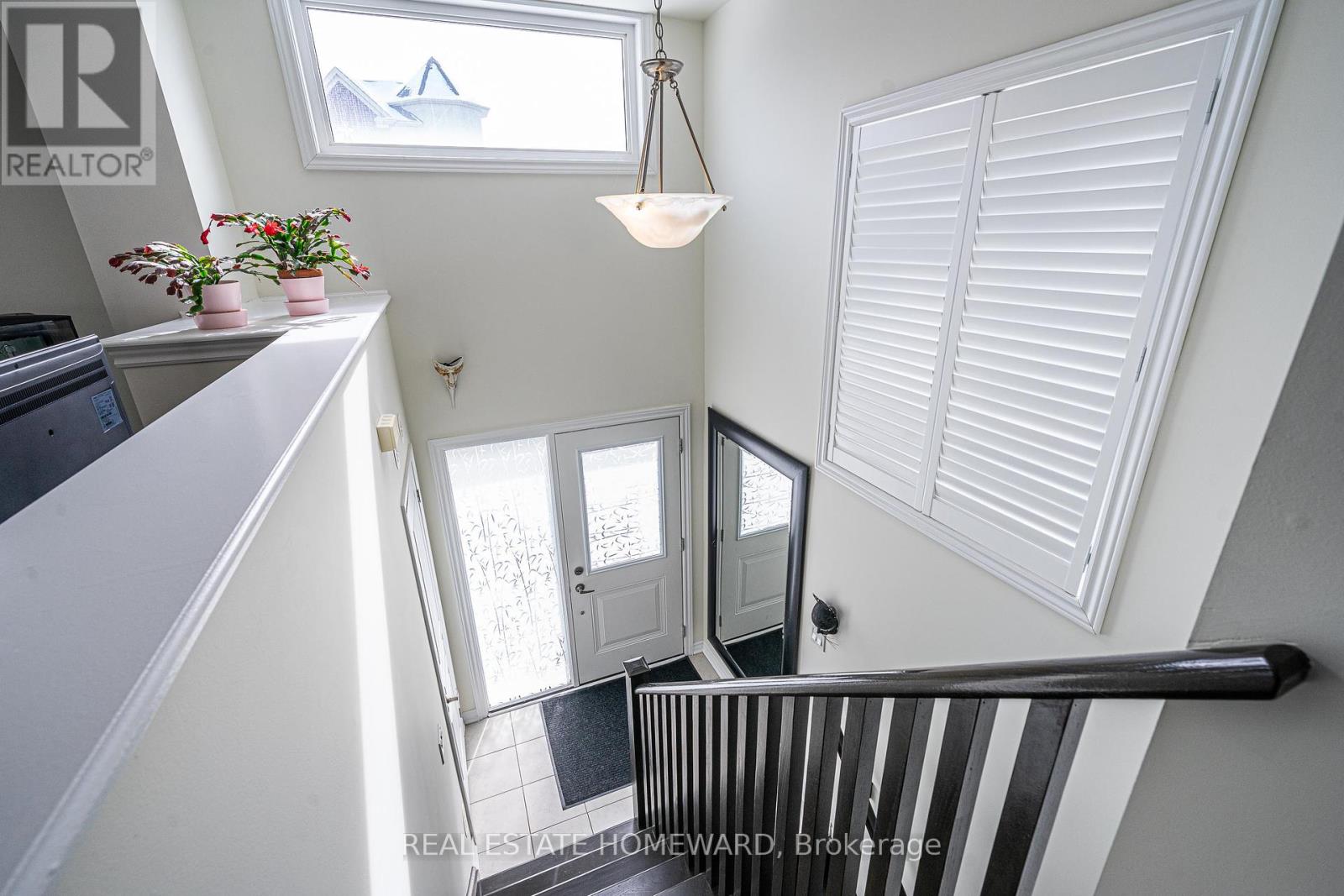 20 Coneflower Crescent, Toronto, Ontario  M2R 0A4 - Photo 6 - C11984749