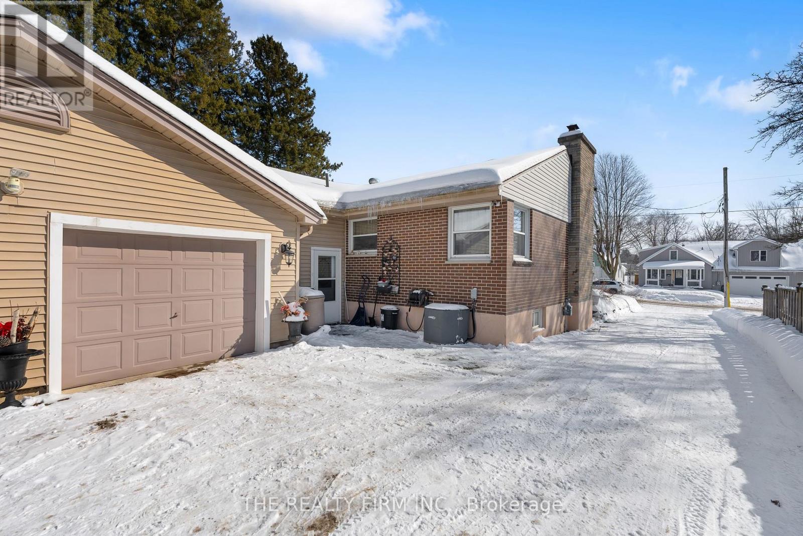 1864 Parkhurst Avenue, London, Ontario  N5V 2C3 - Photo 37 - X11984781