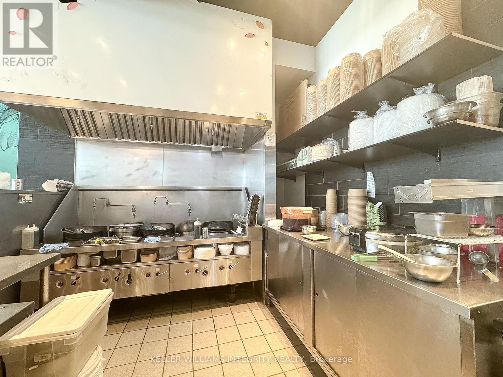 102 - 1331 Clyde Avenue, Ottawa, Ontario  K2C 3G4 - Photo 11 - X11984775