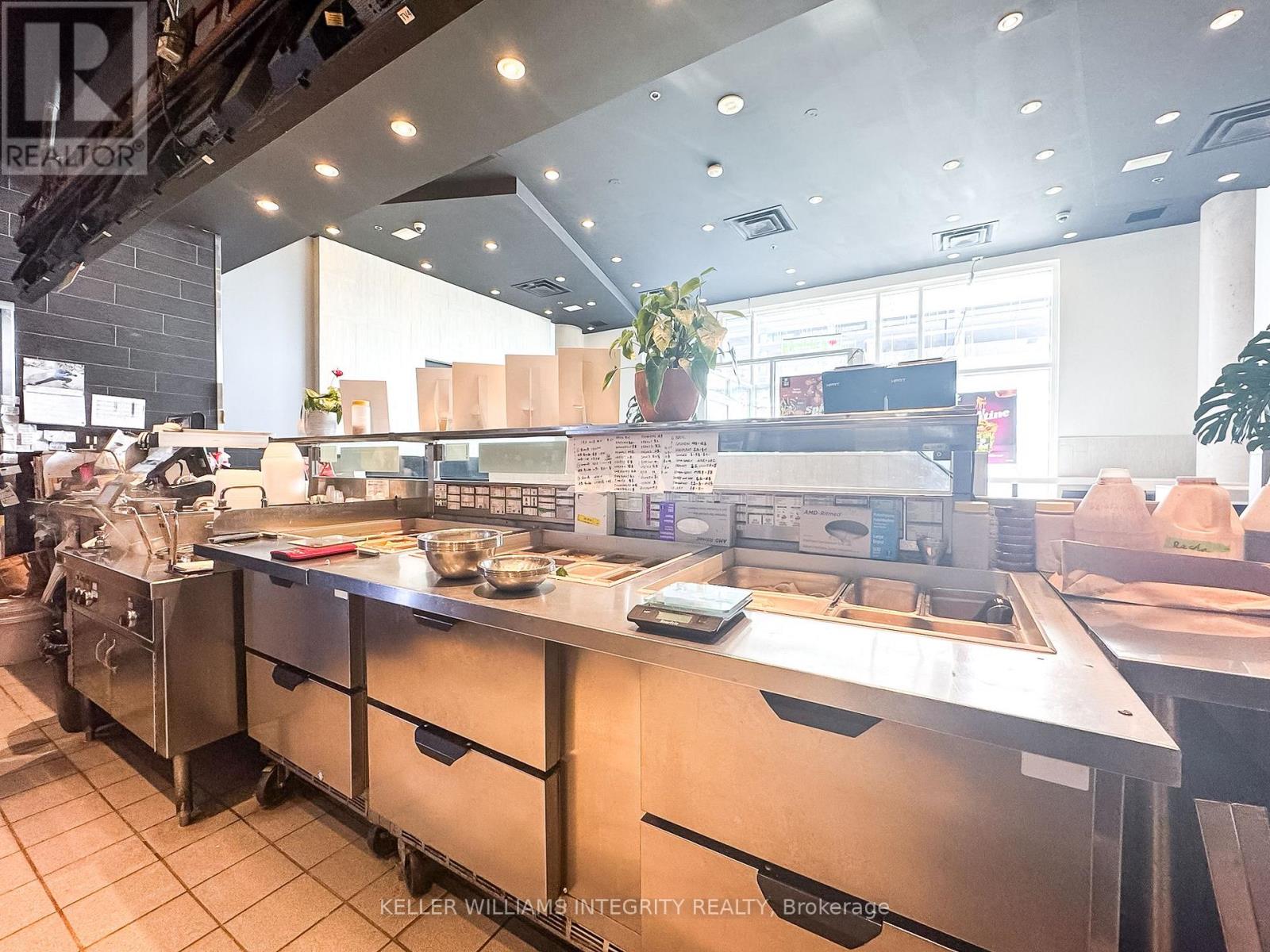 102 - 1331 Clyde Avenue, Ottawa, Ontario  K2C 3G4 - Photo 7 - X11984775