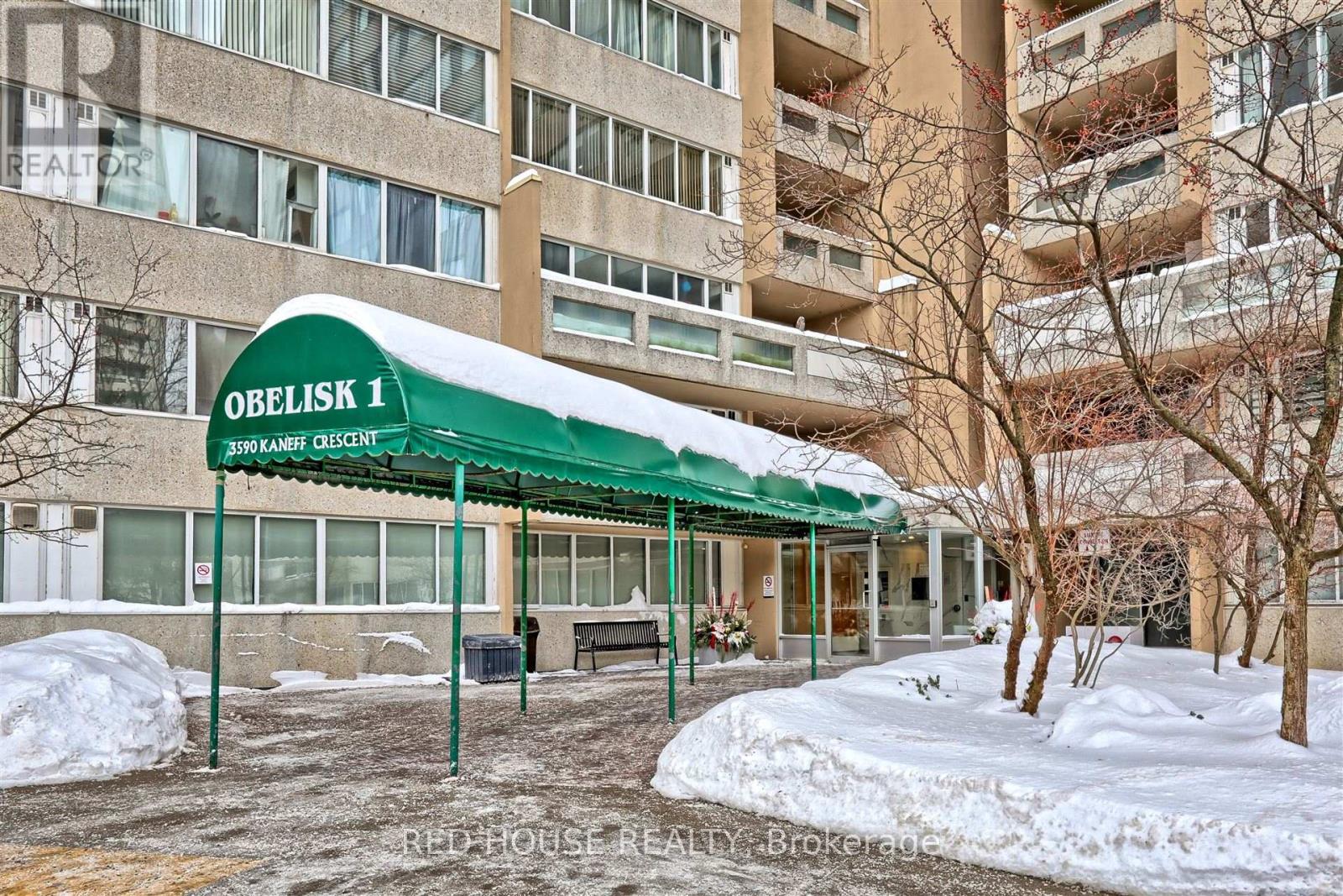 705 - 3590 Kaneff Crescent, Mississauga, Ontario  L5A 3X3 - Photo 4 - W11984782