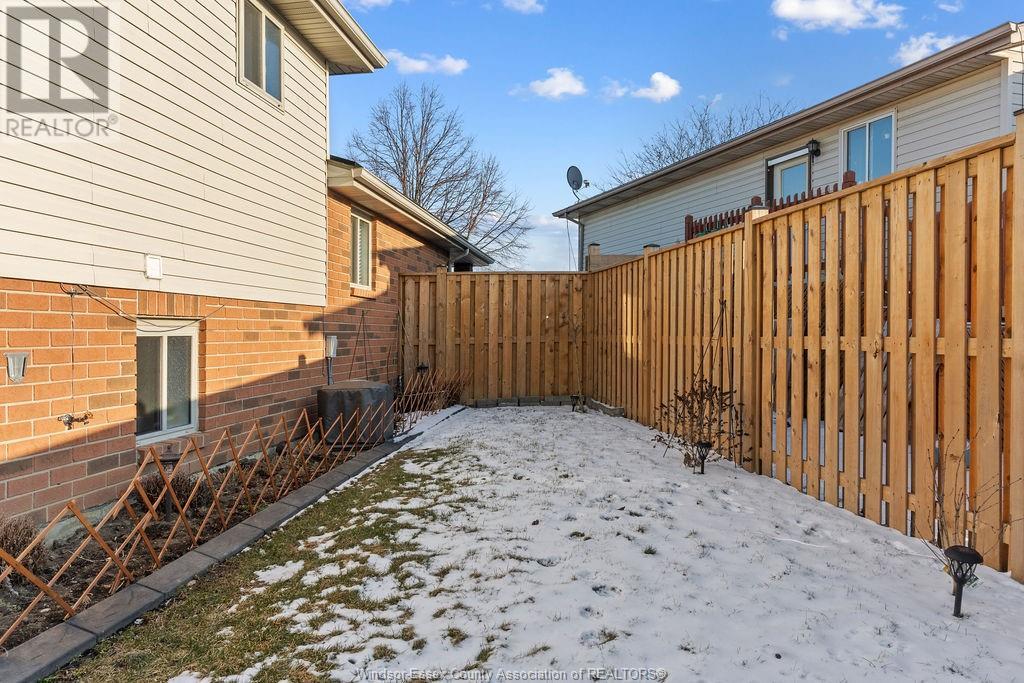 1828 Vicky Circle, Windsor, Ontario  N8W 5P6 - Photo 39 - 25003248