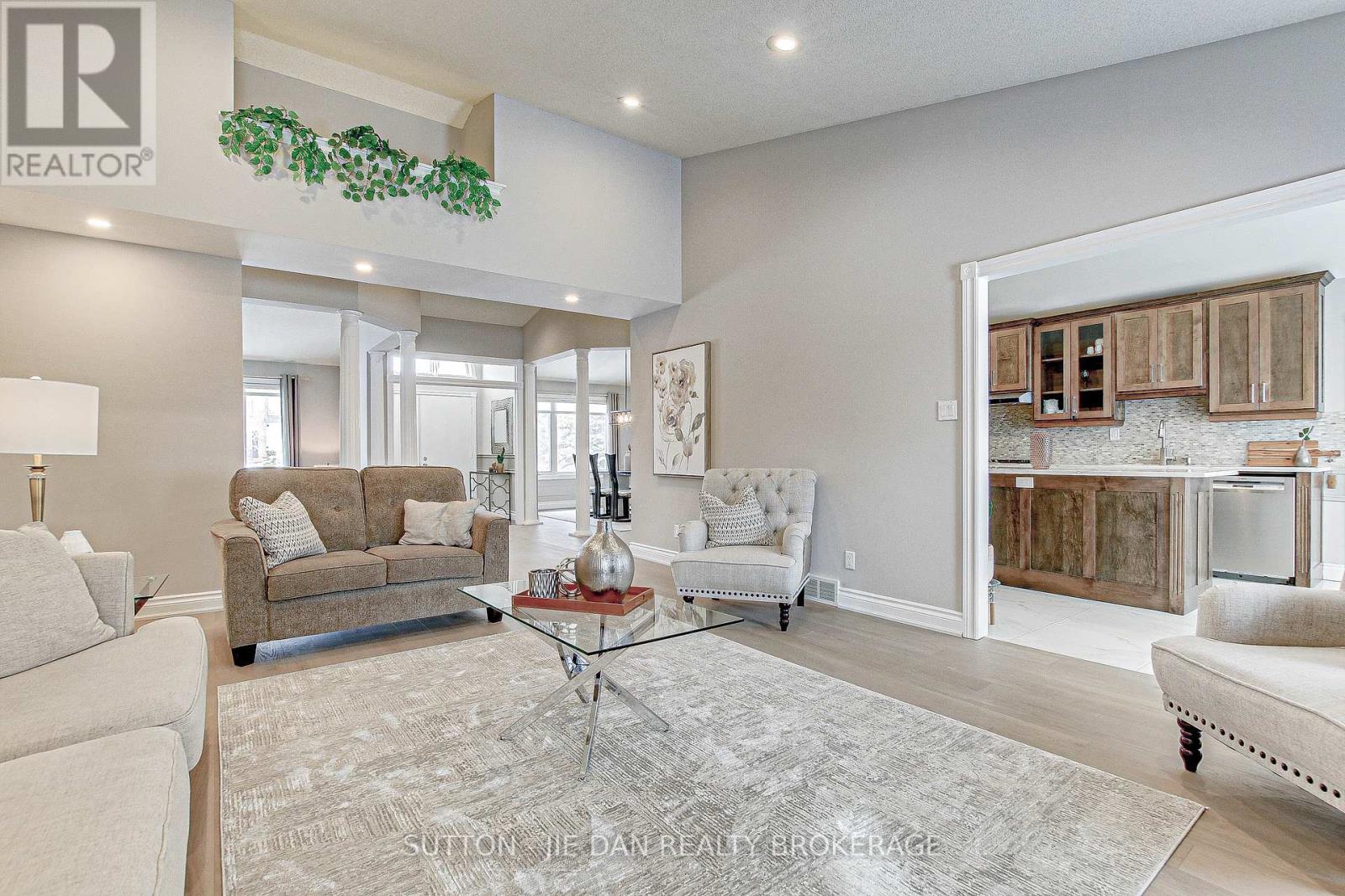 Property at 2025 ASHGROVE COURT image 4
