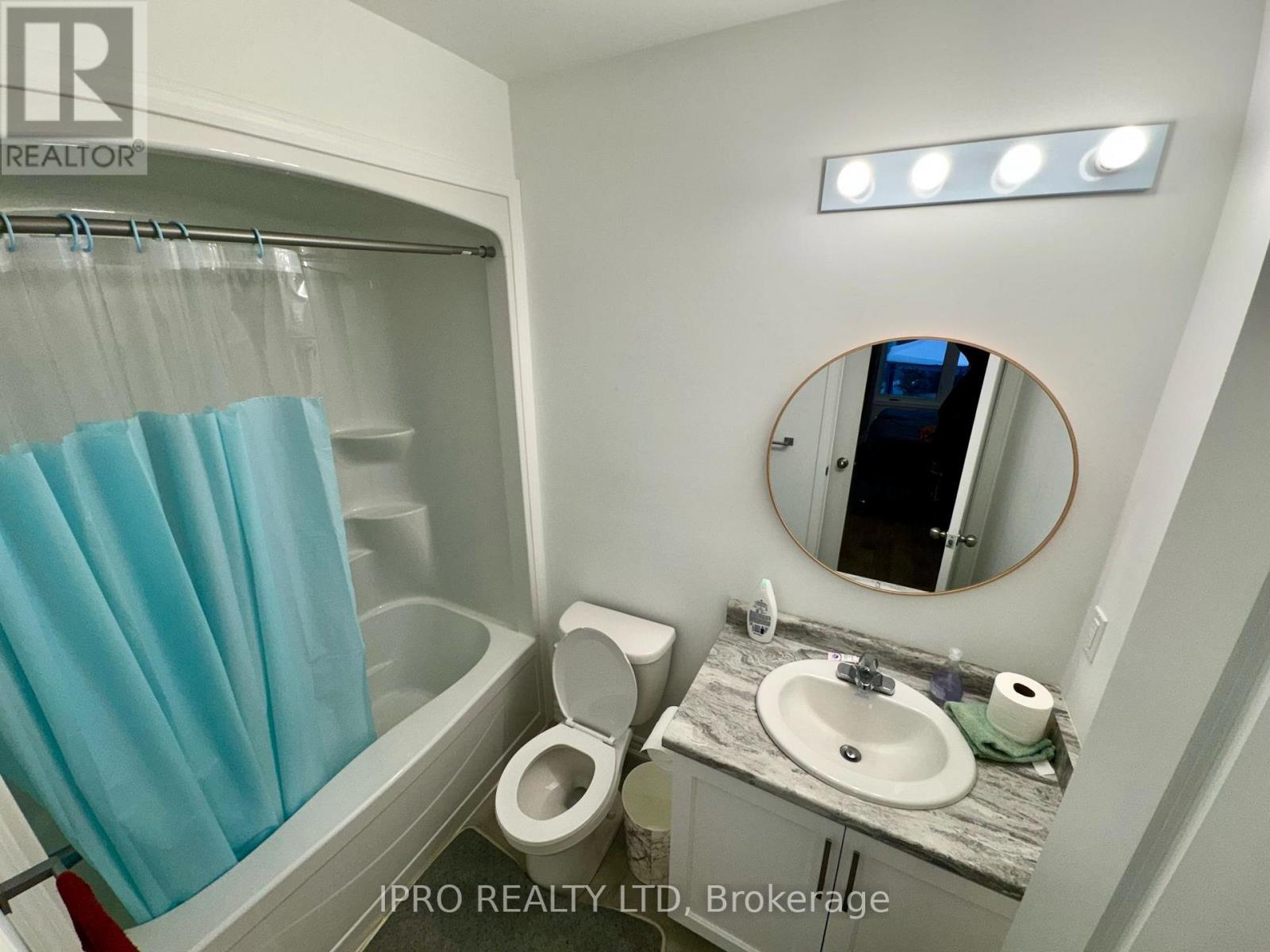 Property at 201 PILKINGTON STREET image 5