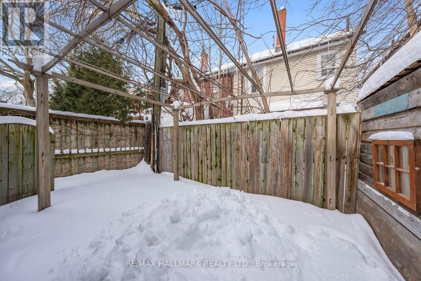 12 Audley Avenue, Toronto, Ontario  M4M 1P6 - Photo 38 - E11984888