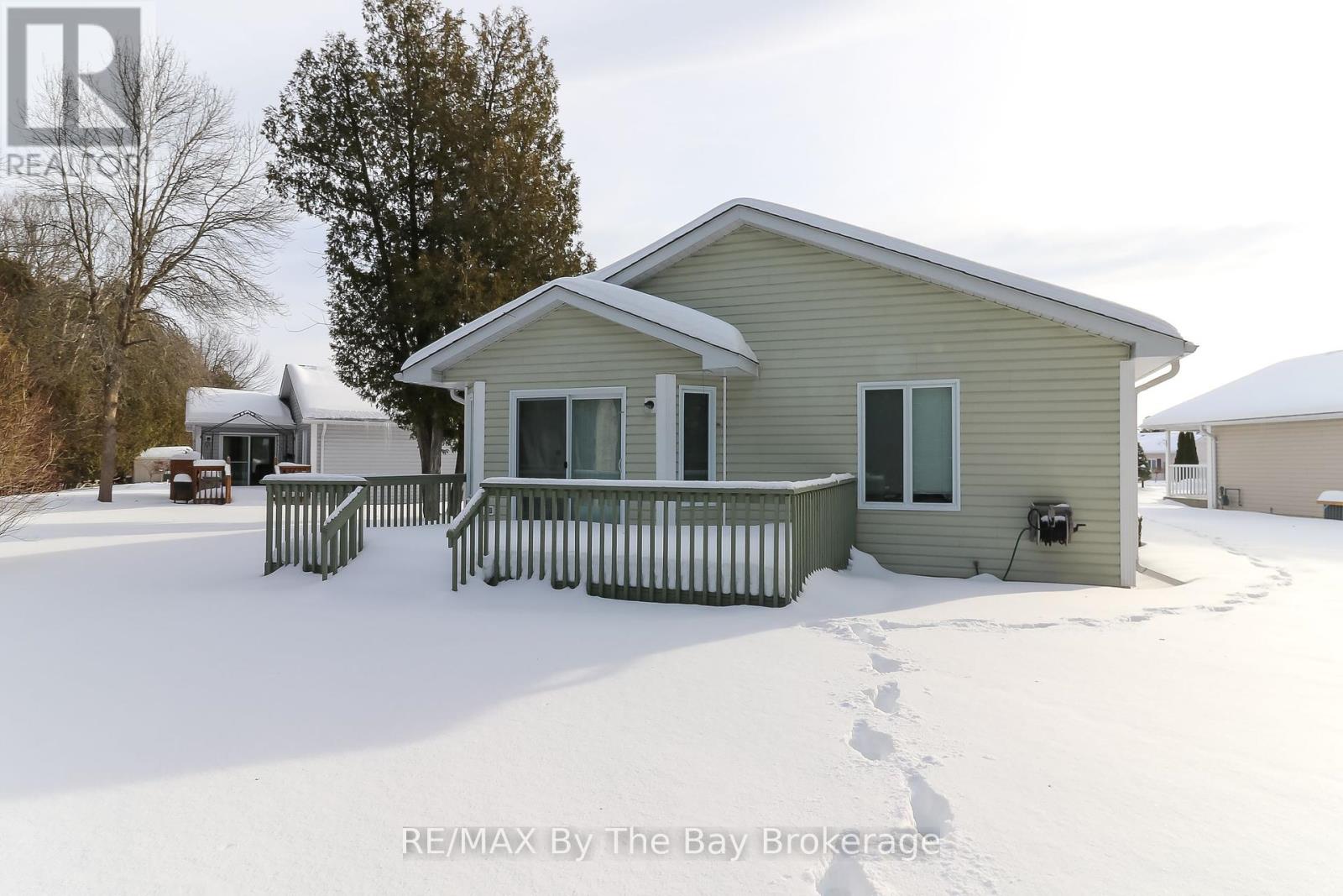 9 Ventnor Crescent, Wasaga Beach, Ontario  L9Z 3A8 - Photo 17 - S11952072
