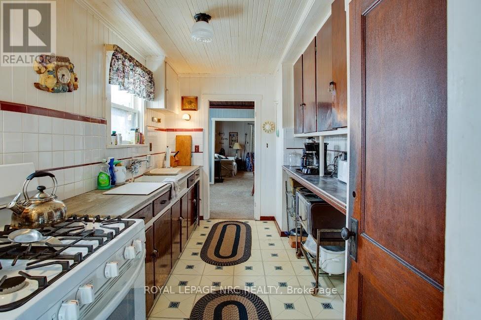 3188 Young Avenue, Fort Erie (Ridgeway), Ontario  L0S 1N0 - Photo 12 - X11965102