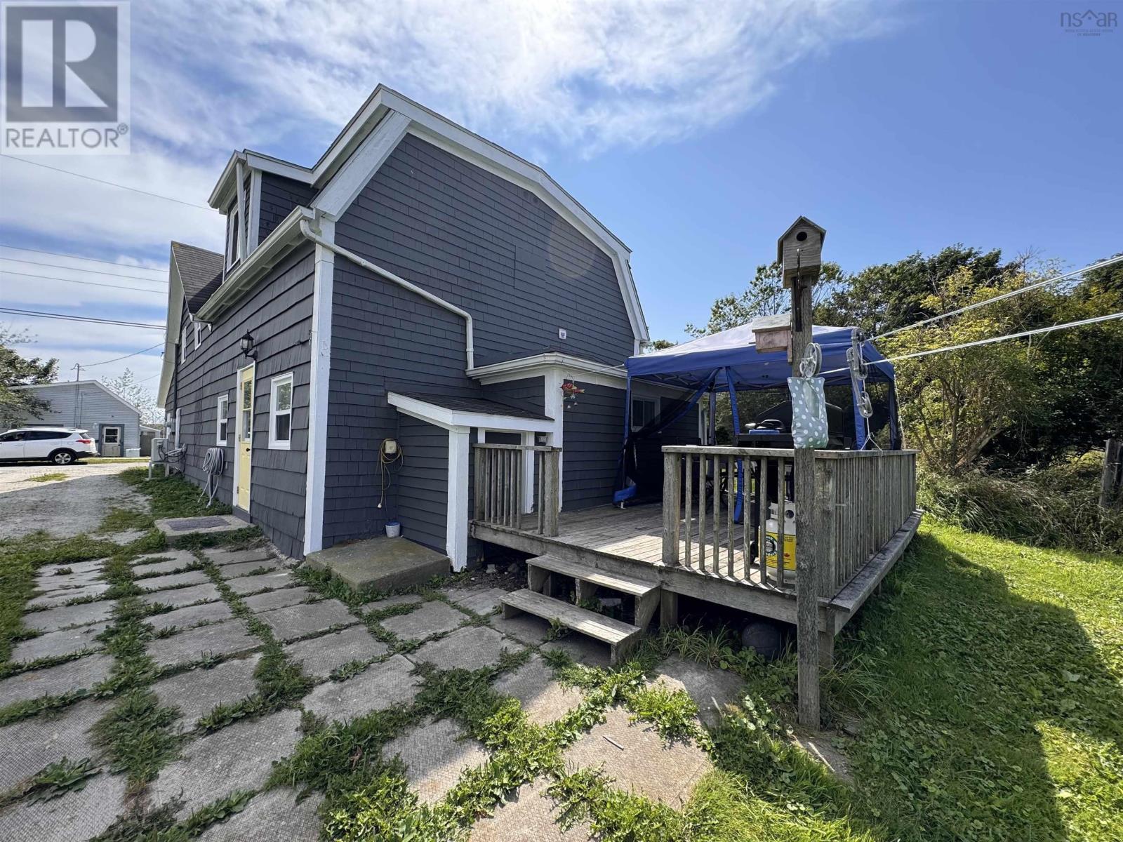 12 Church Street, Yarmouth, Nova Scotia  B5A 3Z1 - Photo 4 - 202503418