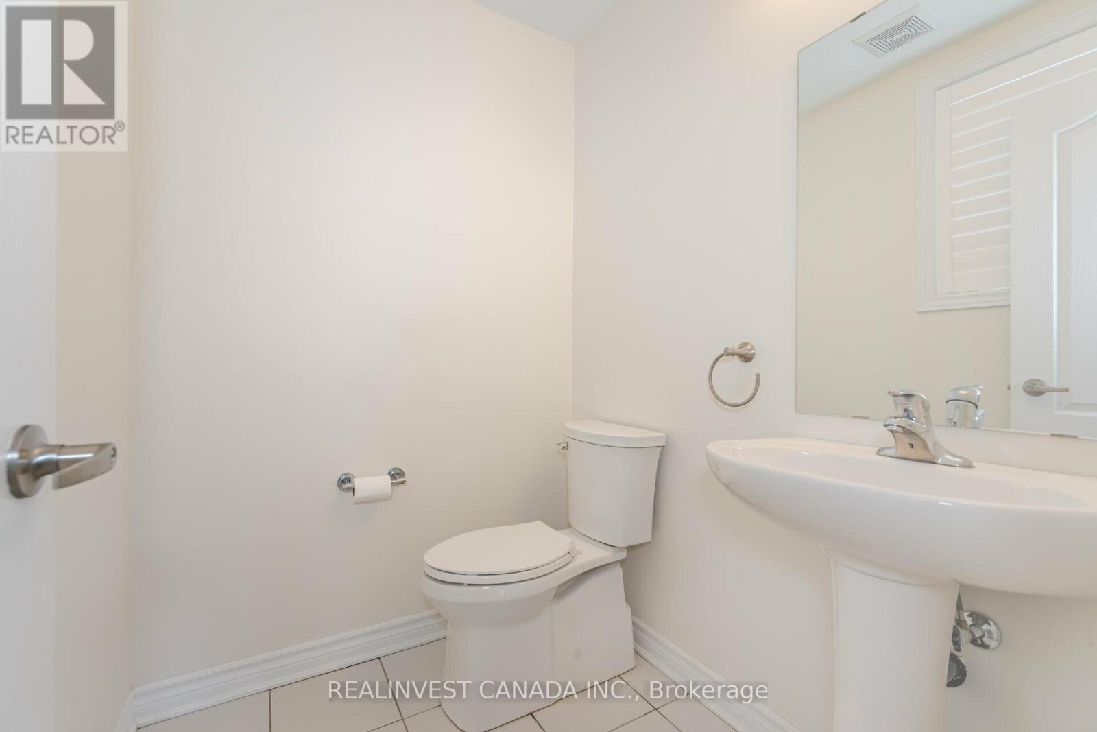 42 City Park Circle, Vaughan, Ontario  L4L 0H2 - Photo 15 - N11984986