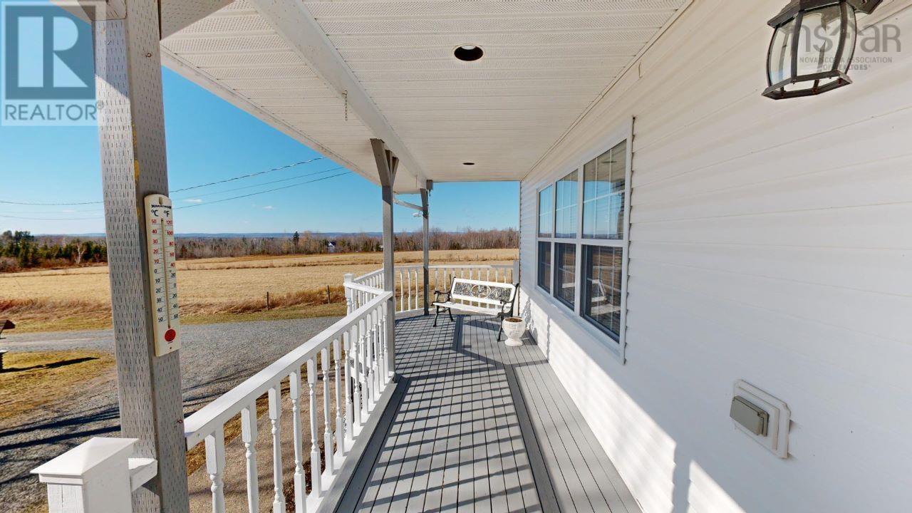 502 Lake Road, Maitland, Nova Scotia  B0N 1T0 - Photo 6 - 202503424