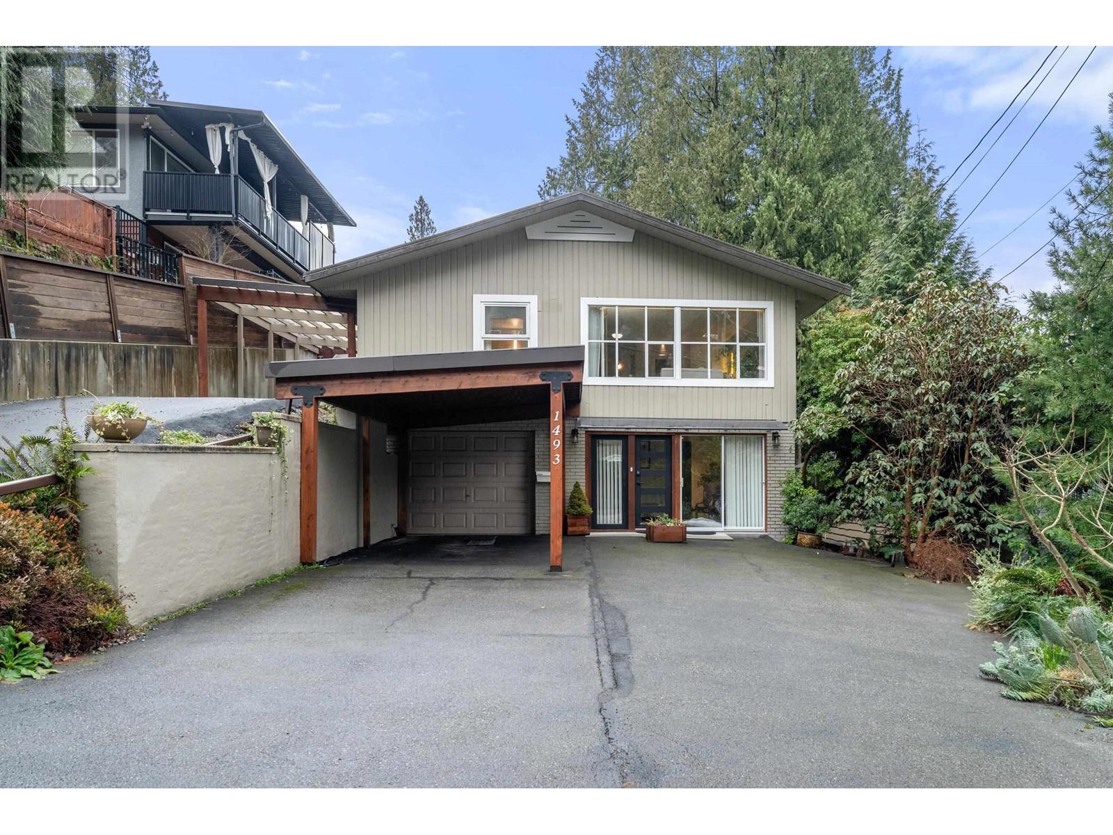 1493 PAISLEY ROAD, North Vancouver, British Columbia