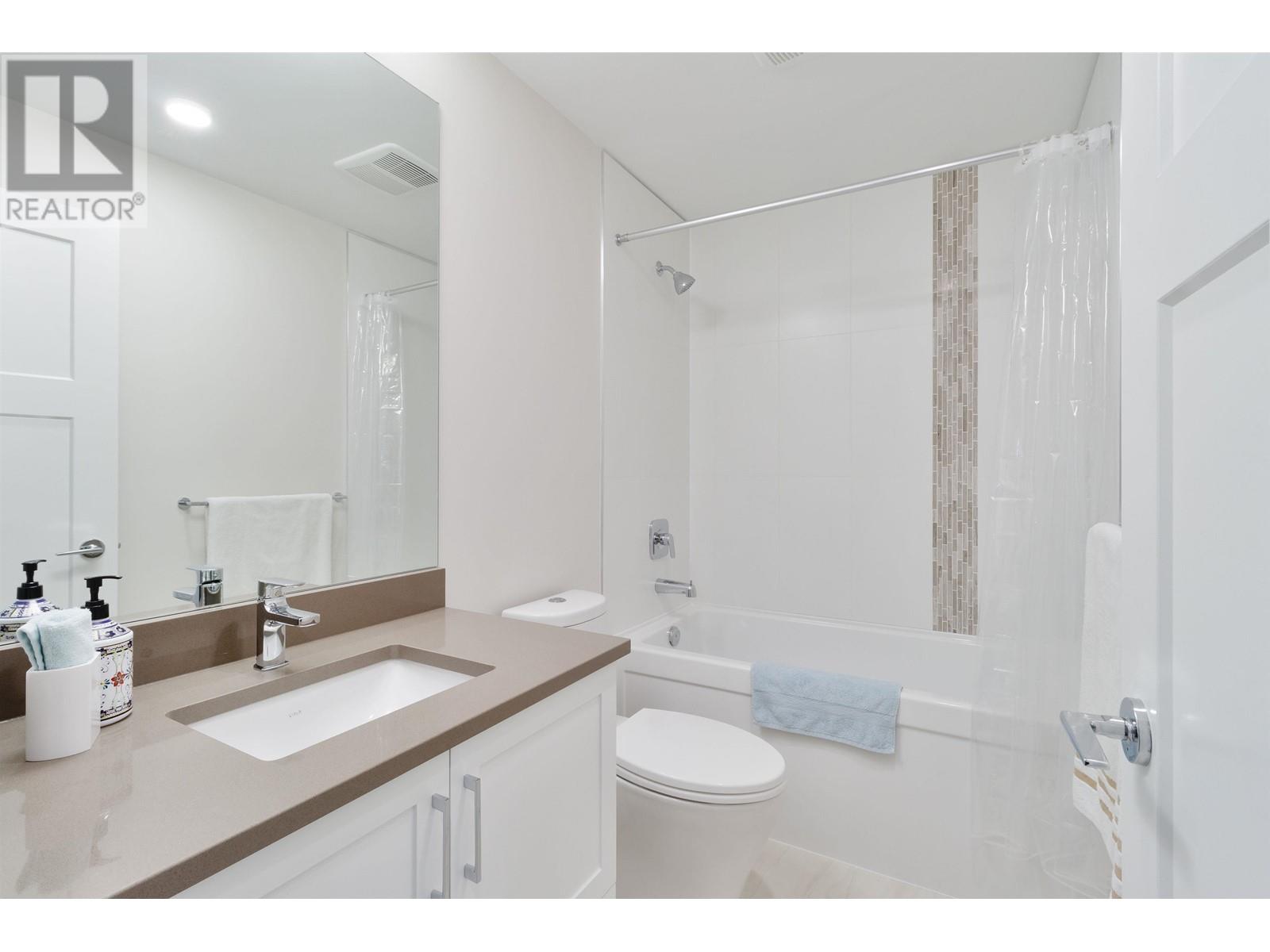 220 4690 Hawk Lane, Tsawwassen, British Columbia  V4M 0C4 - Photo 24 - R2969620