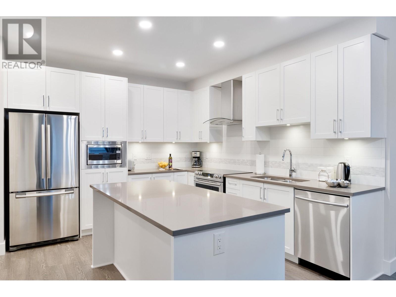 220 4690 Hawk Lane, Tsawwassen, British Columbia  V4M 0C4 - Photo 6 - R2969620