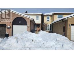 61 WARWICK CASTLE COURT, Toronto, Ontario