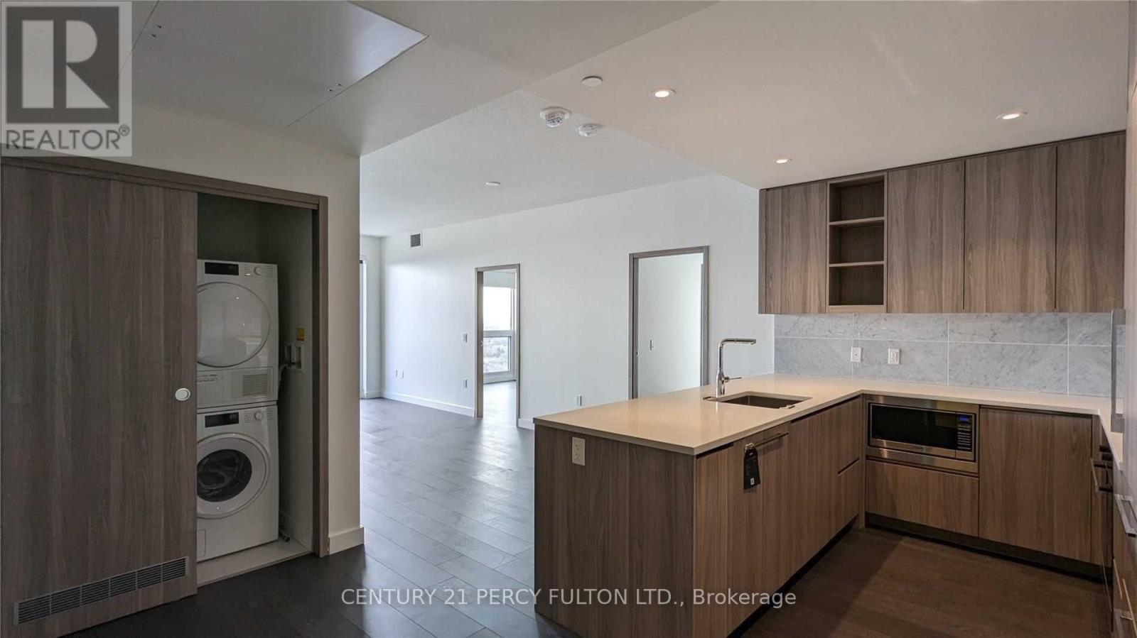 Property at 3303 - 95 MCMAHON DRIVE image 2
