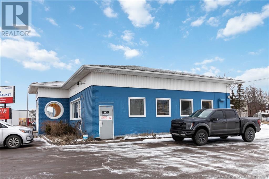 797 Mountain Road, Moncton, New Brunswick  E1C 2R5 - Photo 4 - NB111157