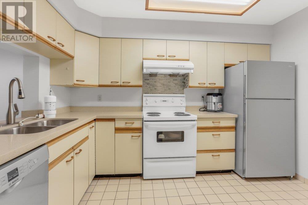 902 6055 Nelson Avenue, Burnaby, British Columbia  V5H 4L4 - Photo 7 - R2952917