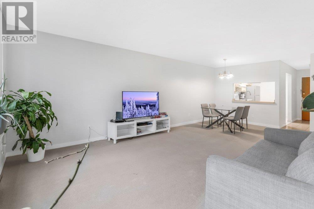 902 6055 Nelson Avenue, Burnaby, British Columbia  V5H 4L4 - Photo 4 - R2952917