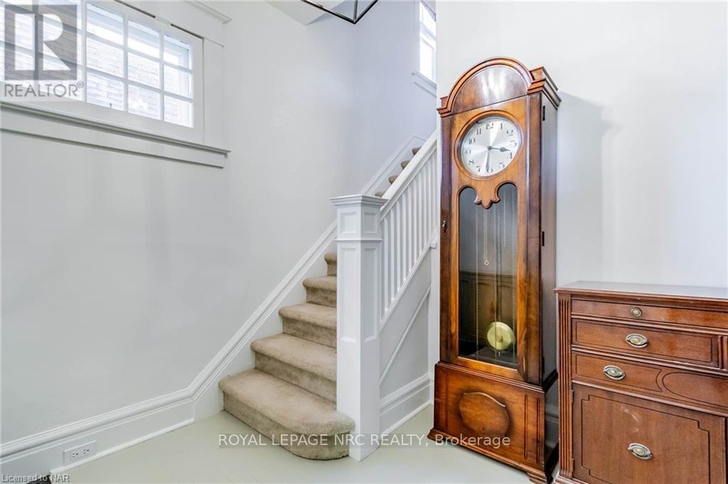 Property at 39 FIELDEN AVENUE image 3