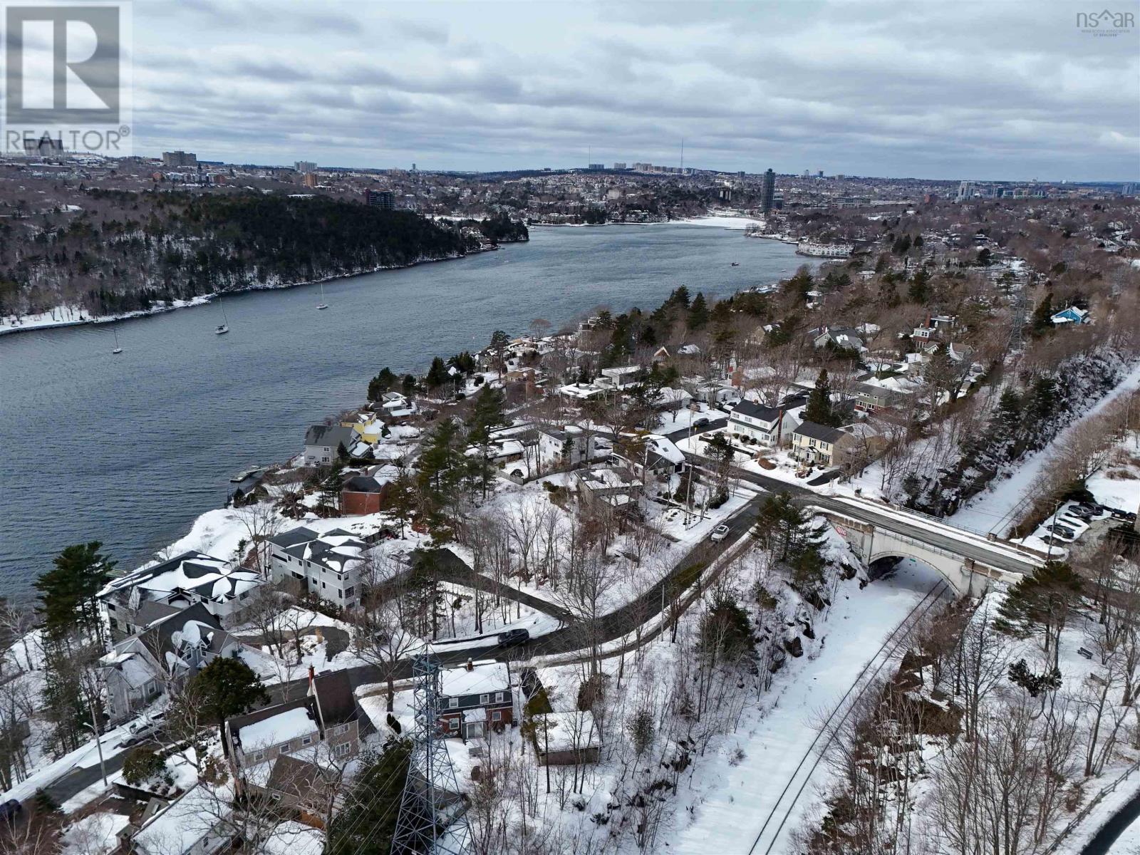 1180 Rockcliffe Street, Halifax, Nova Scotia  B3H 3Y6 - Photo 16 - 202503022