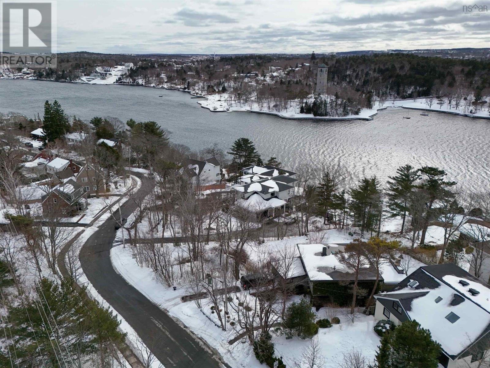 1180 Rockcliffe Street, Halifax, Nova Scotia  B3H 3Y6 - Photo 7 - 202503022