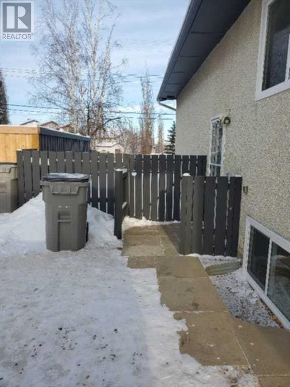 Property at 9222 112 A Avenue image 2