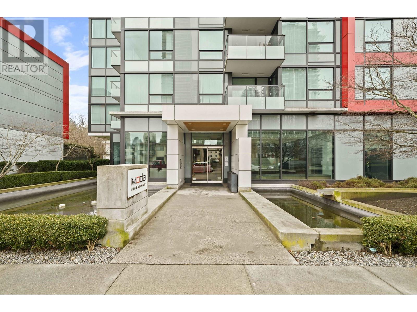 Listing Picture 11 of 35 : 2507 6658 DOW AVENUE, Burnaby / 本拿比 - 魯藝地產 Yvonne Lu Group - MLS Medallion Club Member