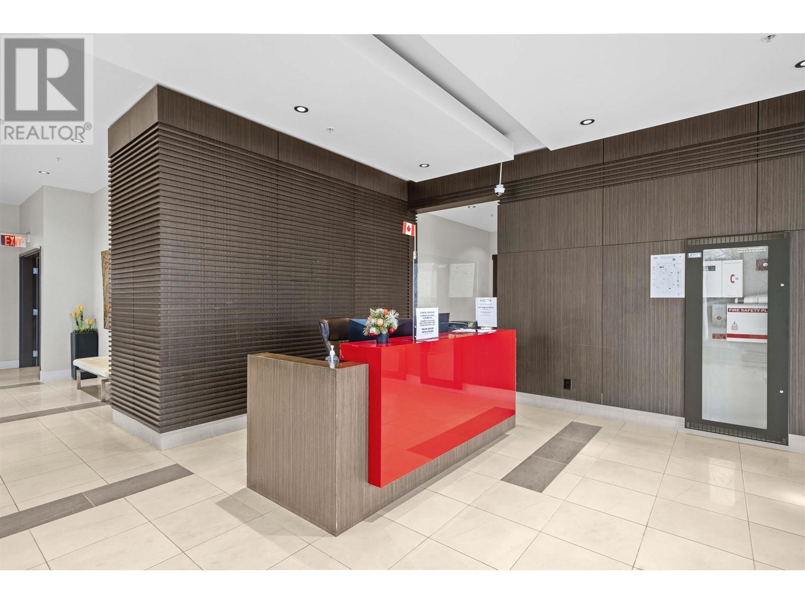 Listing Picture 7 of 35 : 2507 6658 DOW AVENUE, Burnaby / 本拿比 - 魯藝地產 Yvonne Lu Group - MLS Medallion Club Member