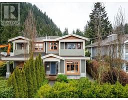 6350 DOUGLAS STREET, West Vancouver, British Columbia