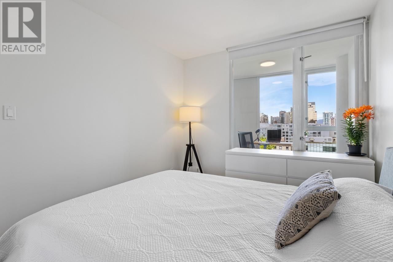 Listing Picture 12 of 19 : 1102 822 SEYMOUR STREET, Vancouver / 溫哥華 - 魯藝地產 Yvonne Lu Group - MLS Medallion Club Member