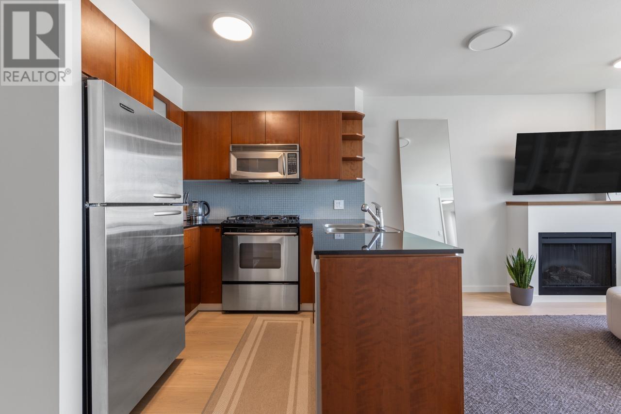 Listing Picture 4 of 19 : 1102 822 SEYMOUR STREET, Vancouver / 溫哥華 - 魯藝地產 Yvonne Lu Group - MLS Medallion Club Member