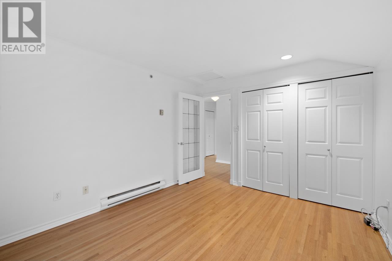 Listing Picture 16 of 32 : 3 451 E PENDER STREET, Vancouver / 溫哥華 - 魯藝地產 Yvonne Lu Group - MLS Medallion Club Member