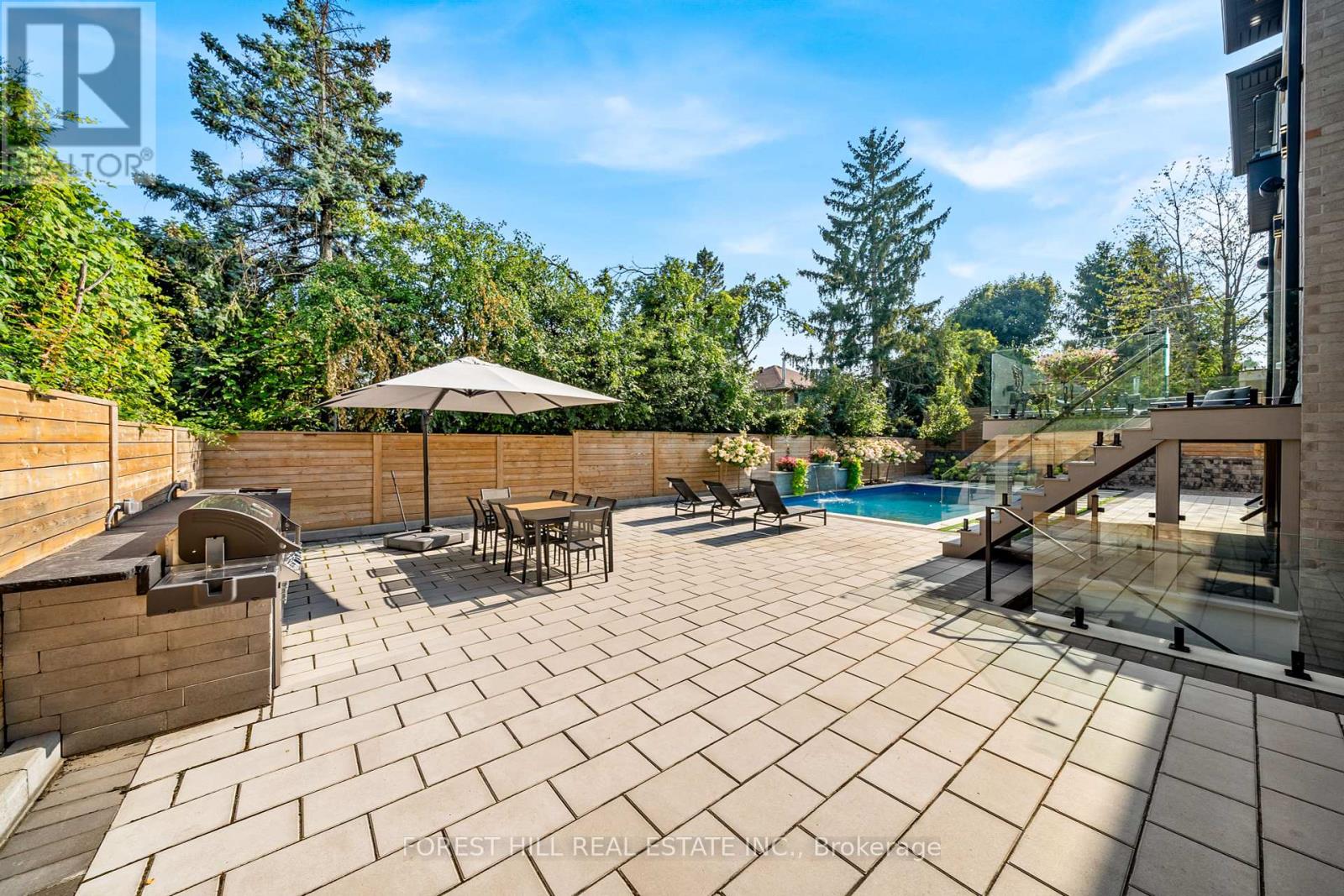 390 Kerrybrook Drive, Richmond Hill, Ontario  L4C 3R1 - Photo 35 - N11985320