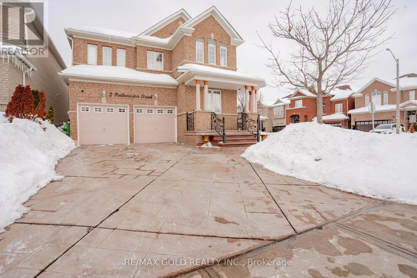 2 Pathmaster Road, Brampton, Ontario  L6P 2G9 - Photo 1 - W11985328