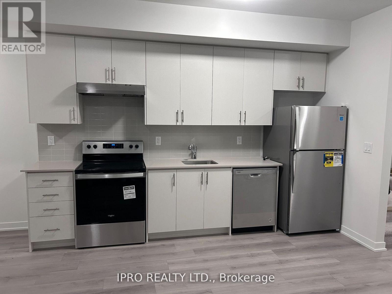 4 - 3415 Ridgeway Drive, Mississauga, Ontario  L5L 0B9 - Photo 2 - W11963154