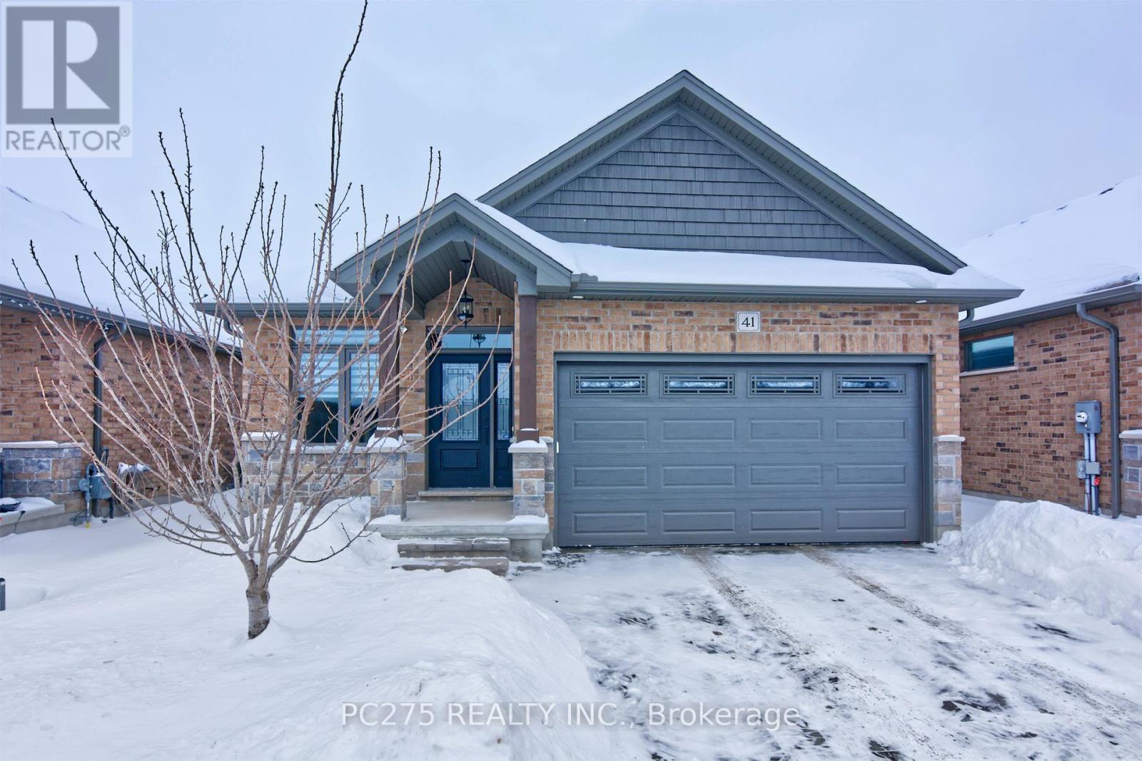 Property at 41 - 159 COLLINS WAY image 1