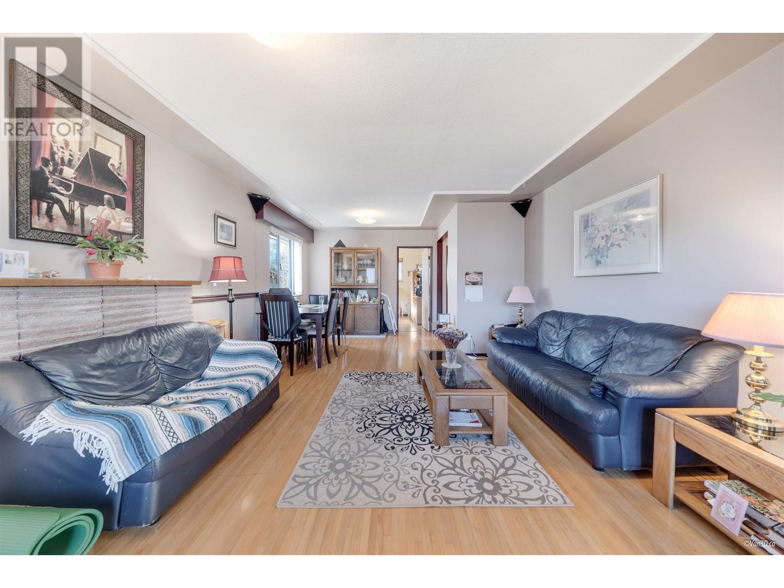 4015 Alice Street, Vancouver, British Columbia  V5N 4M9 - Photo 3 - R2959330