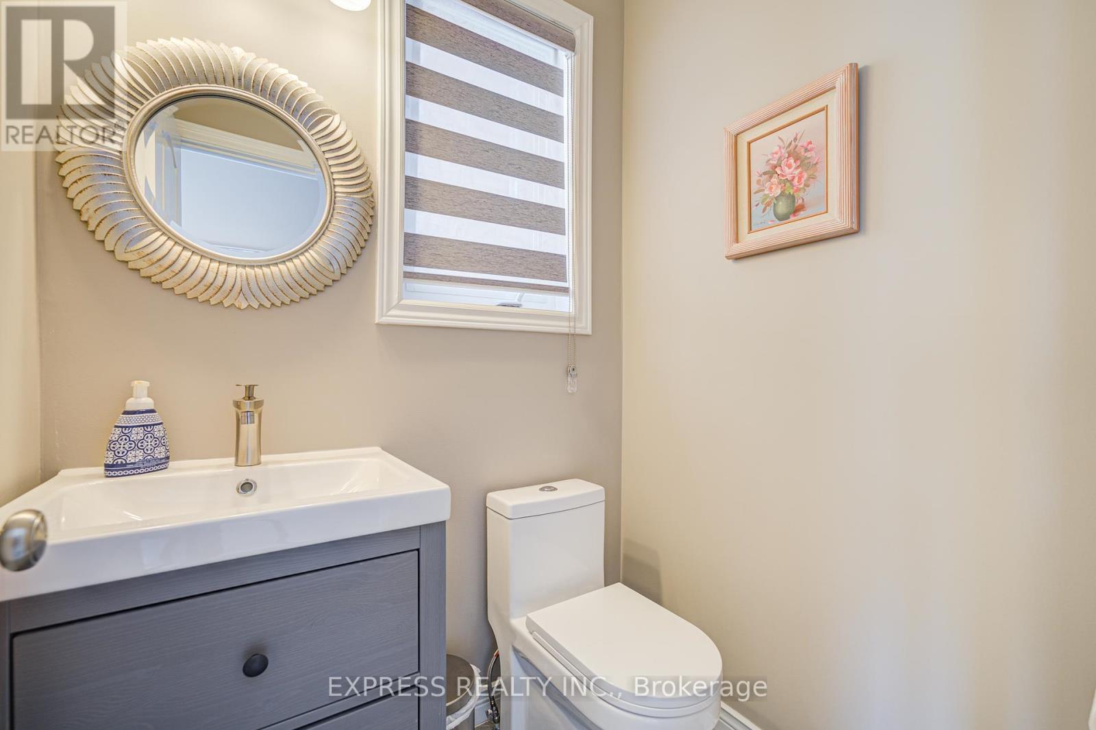 Property at 4 ALMEJO AVENUE image 5