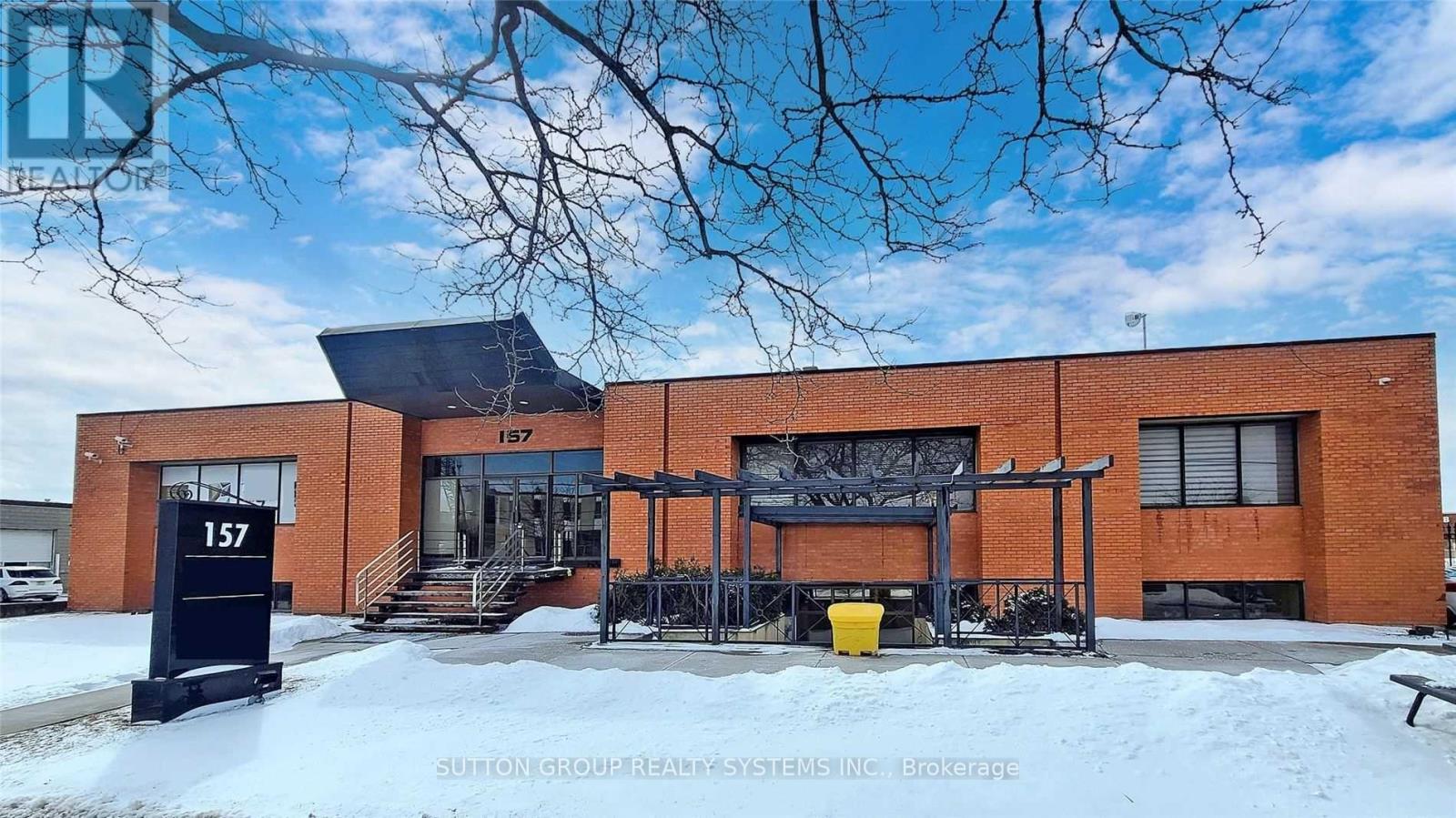 157 Toryork Drive, Toronto, Ontario  M9L 1X9 - Photo 28 - W11985396