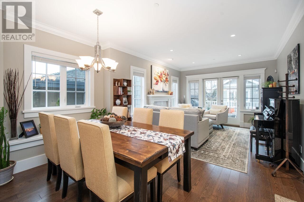 1421 Gordon Avenue, West Vancouver, British Columbia  V7T 1R5 - Photo 4 - R2968233