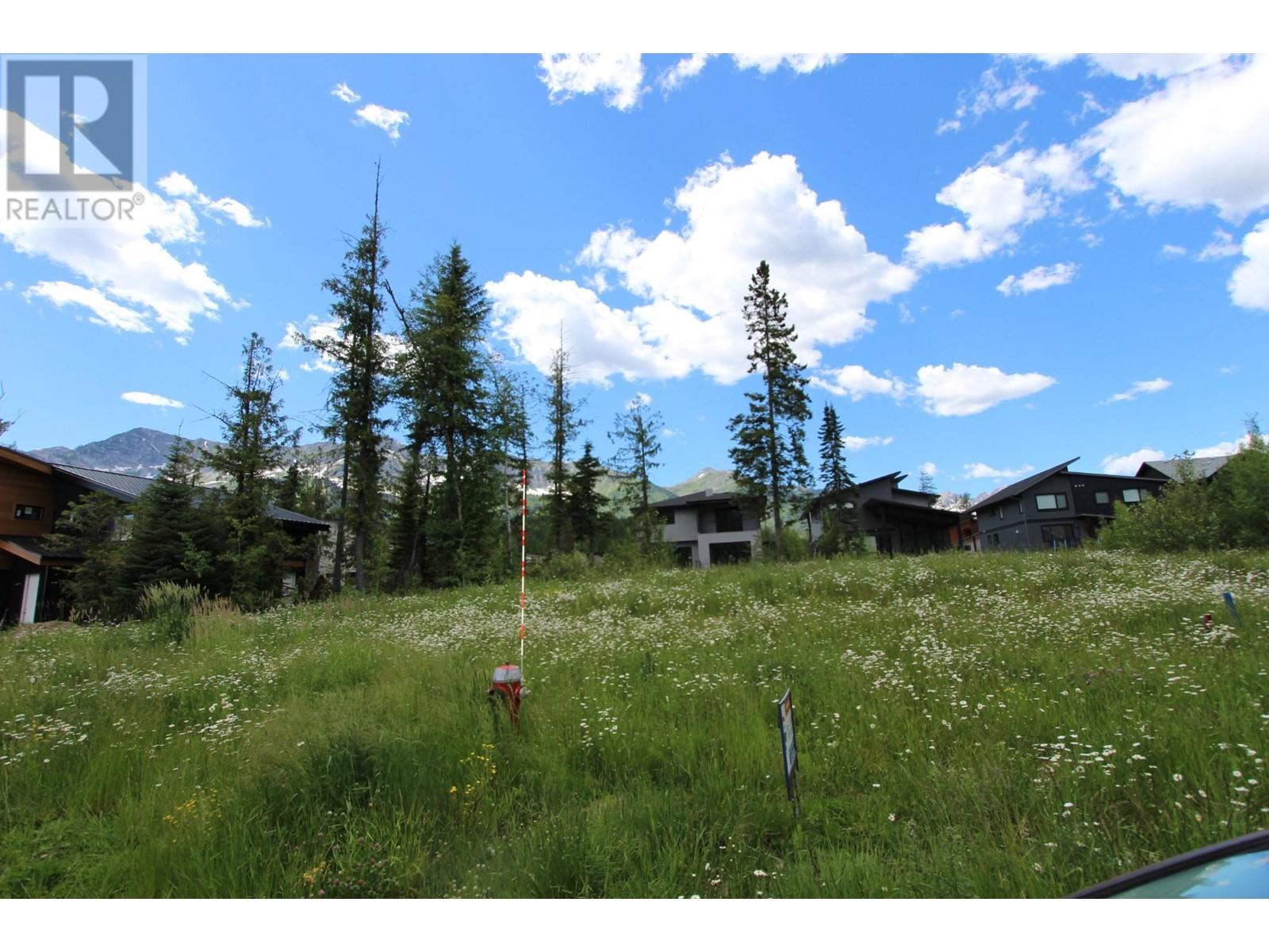 4 Huckleberry Place, Fernie, British Columbia  V0B 1M1 - Photo 15 - 10336250