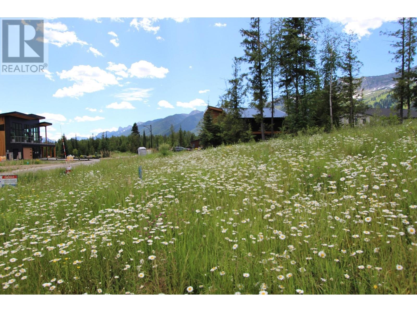 4 Huckleberry Place, Fernie, British Columbia  V0B 1M1 - Photo 7 - 10336250