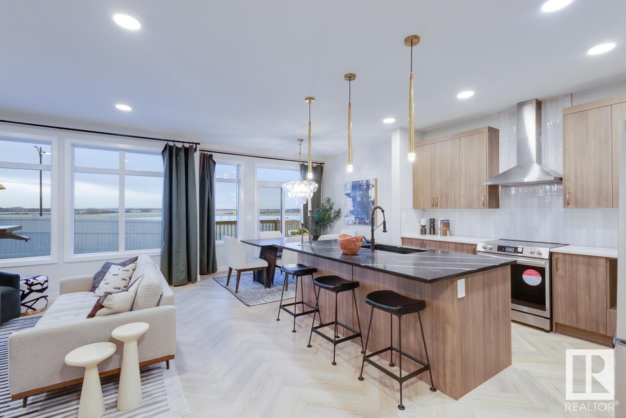 Property at 4223 206 ST NW image 3