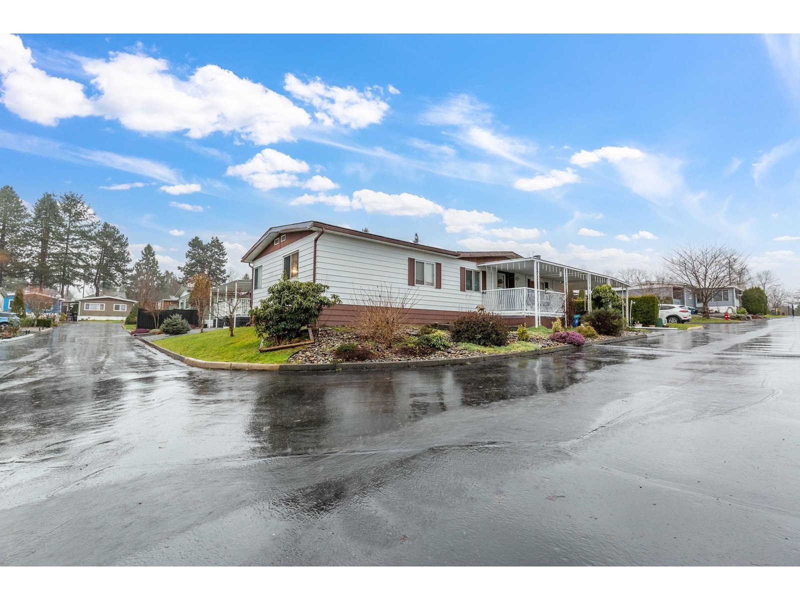 Property at 131 8234 134 STREET image 1