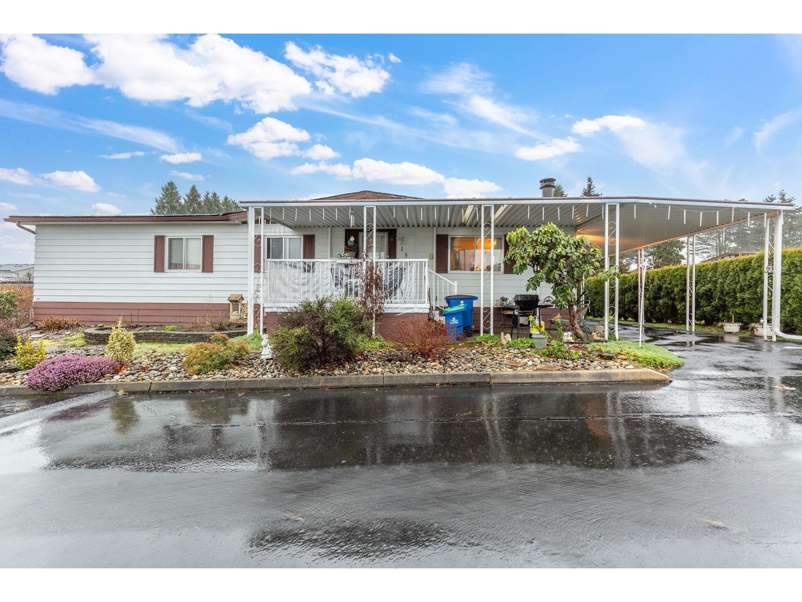 Property at 131 8234 134 STREET image 2