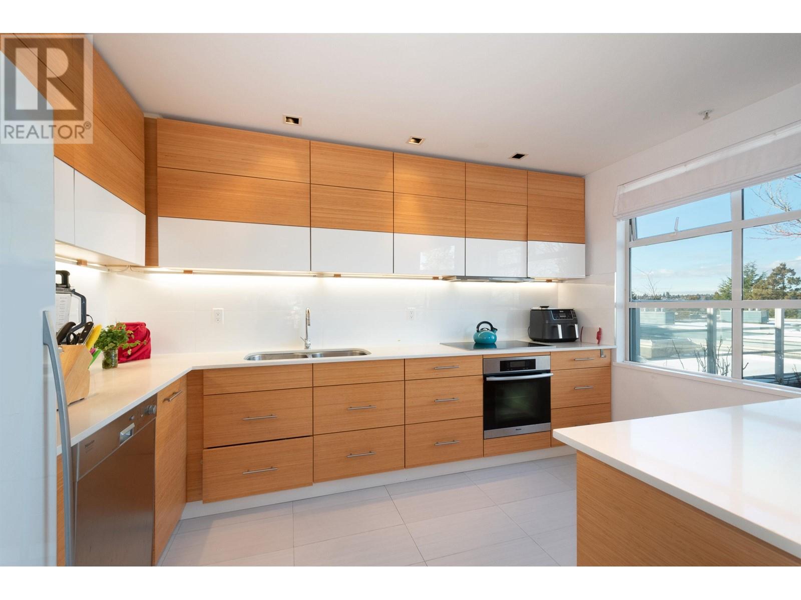 403 2555 W 4th Avenue, Vancouver, British Columbia  V6K 1P5 - Photo 10 - R2969644