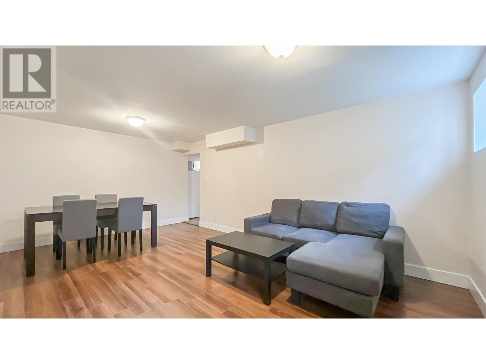 Listing Picture 14 of 21 : 5150 BOUNDARY ROAD, Burnaby / 本拿比 - 魯藝地產 Yvonne Lu Group - MLS Medallion Club Member
