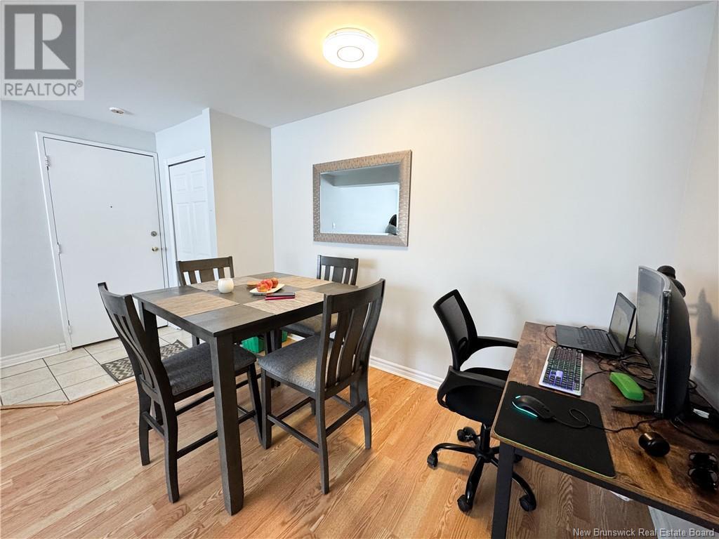Property at 125 Coldbrook Crescent Unit# 11 image 4