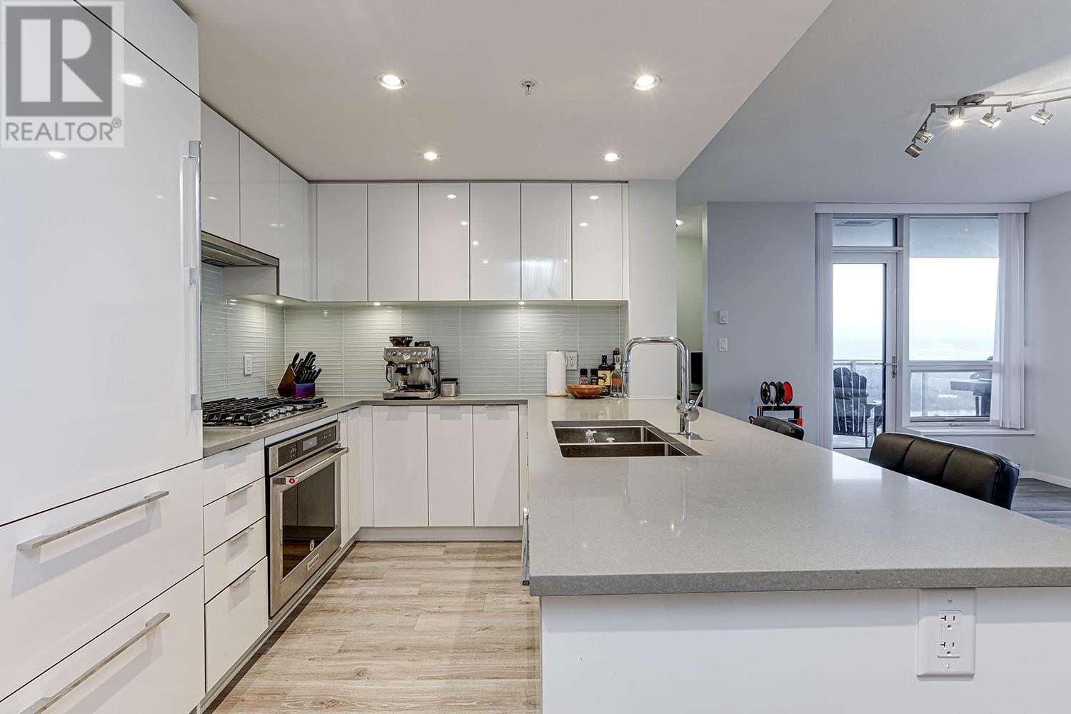 Listing Picture 14 of 32 : 3506 6638 DUNBLANE AVENUE, Burnaby / 本拿比 - 魯藝地產 Yvonne Lu Group - MLS Medallion Club Member